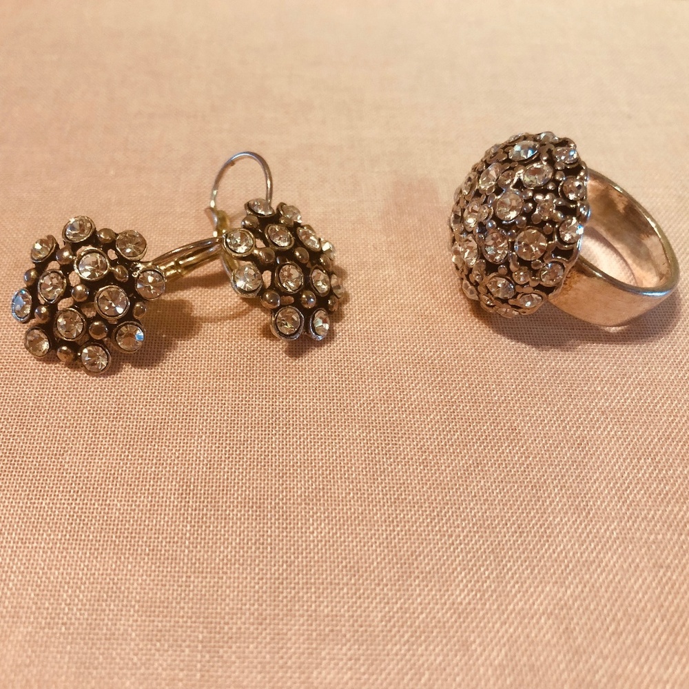 Silver Plated Ring - Rhinestone